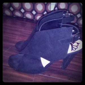 ITS FERGALICIOUS 💋